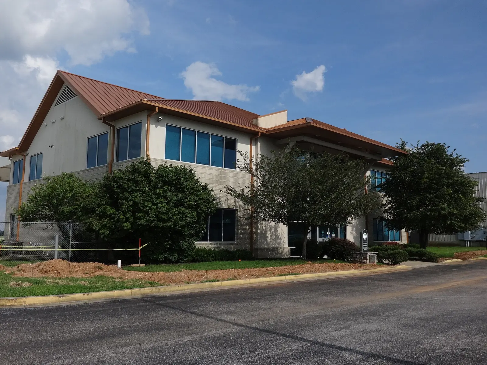 The main building at Bowling Green-Warren County Regional Airport