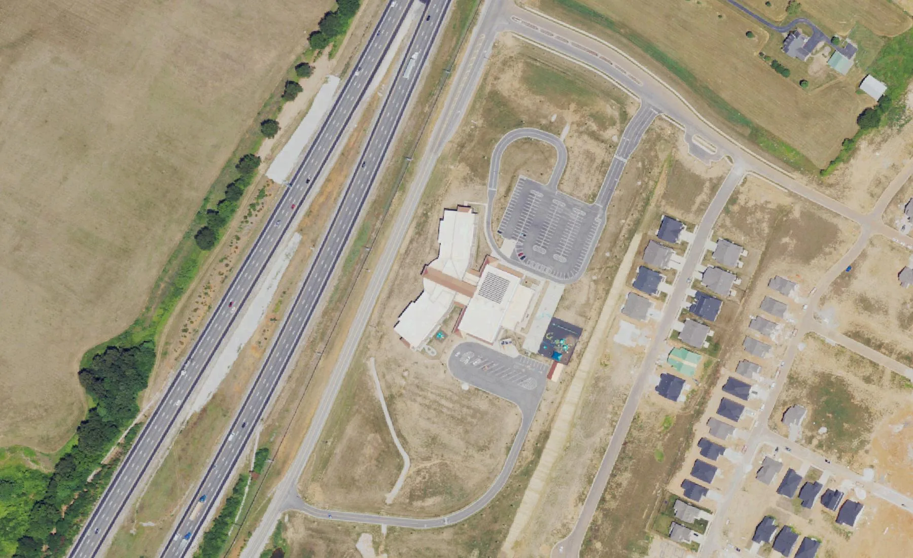 Cumberland Trace Elementary on Cumberland Trace Road in Bowling Green, seen from the air in 2022