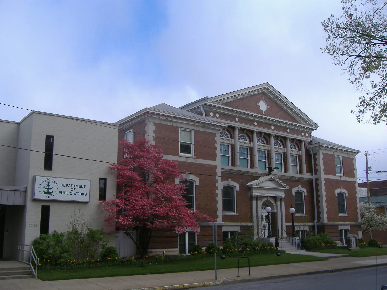 Bowling Green City Hall at 1001 College St.